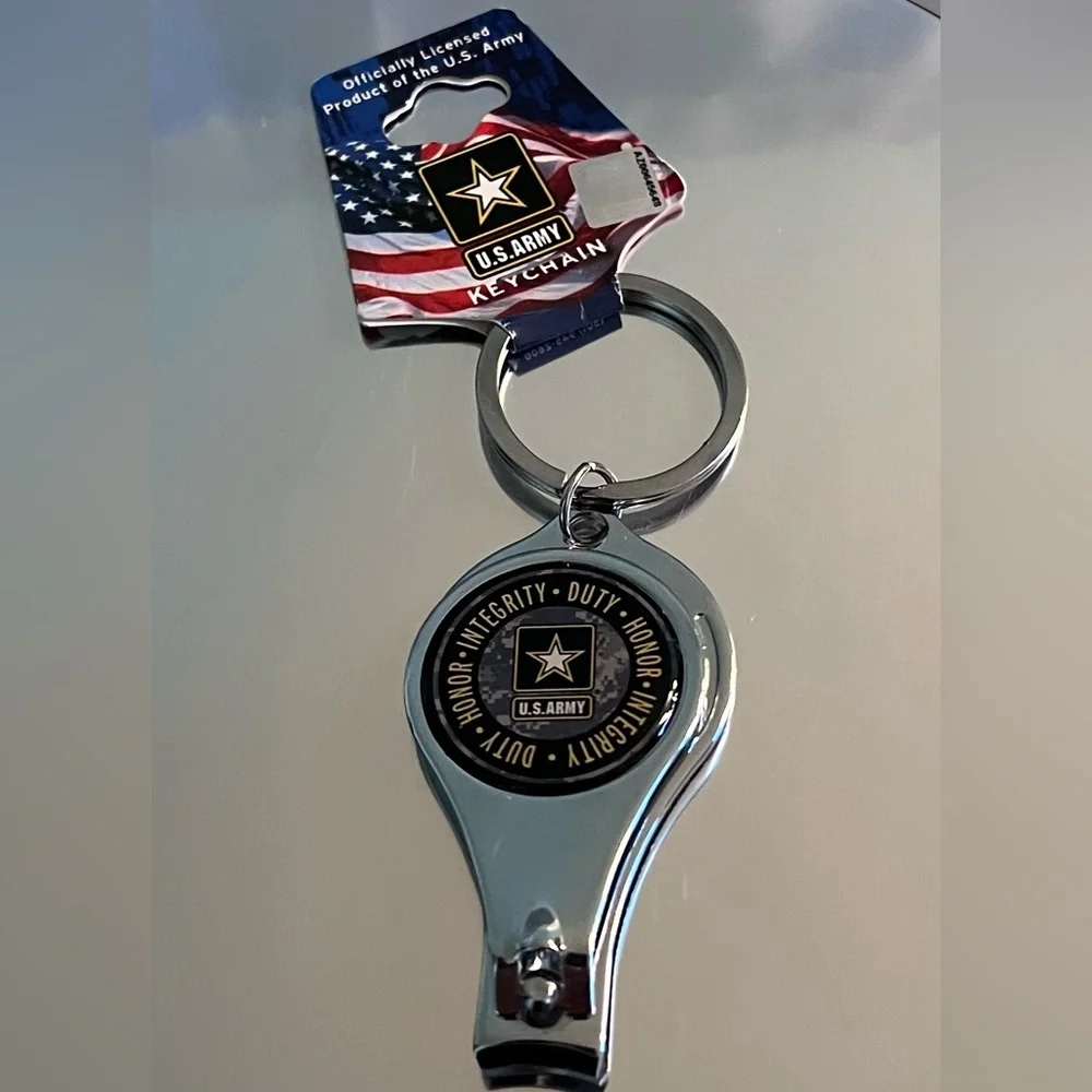 US ARMY Official Keychain Nail Clippers U.S. Army Army Logo Emblem NWT